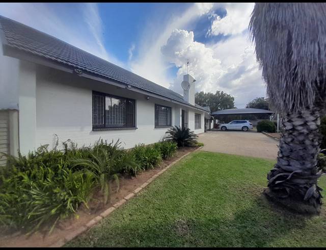 4 BEDROOM FREESTANDING SOLD IN MEIRINGSPARK